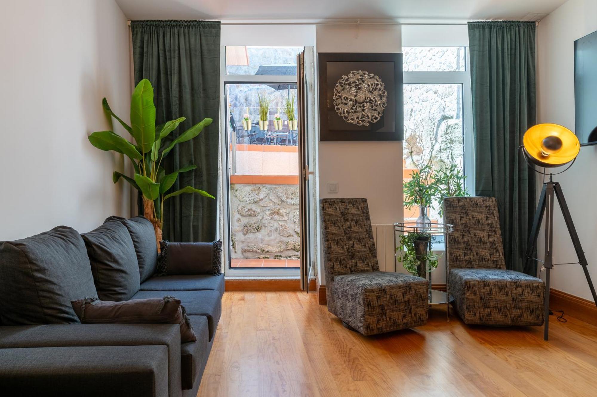 Cozy Nest Hostel Porto Eksteriør bilde