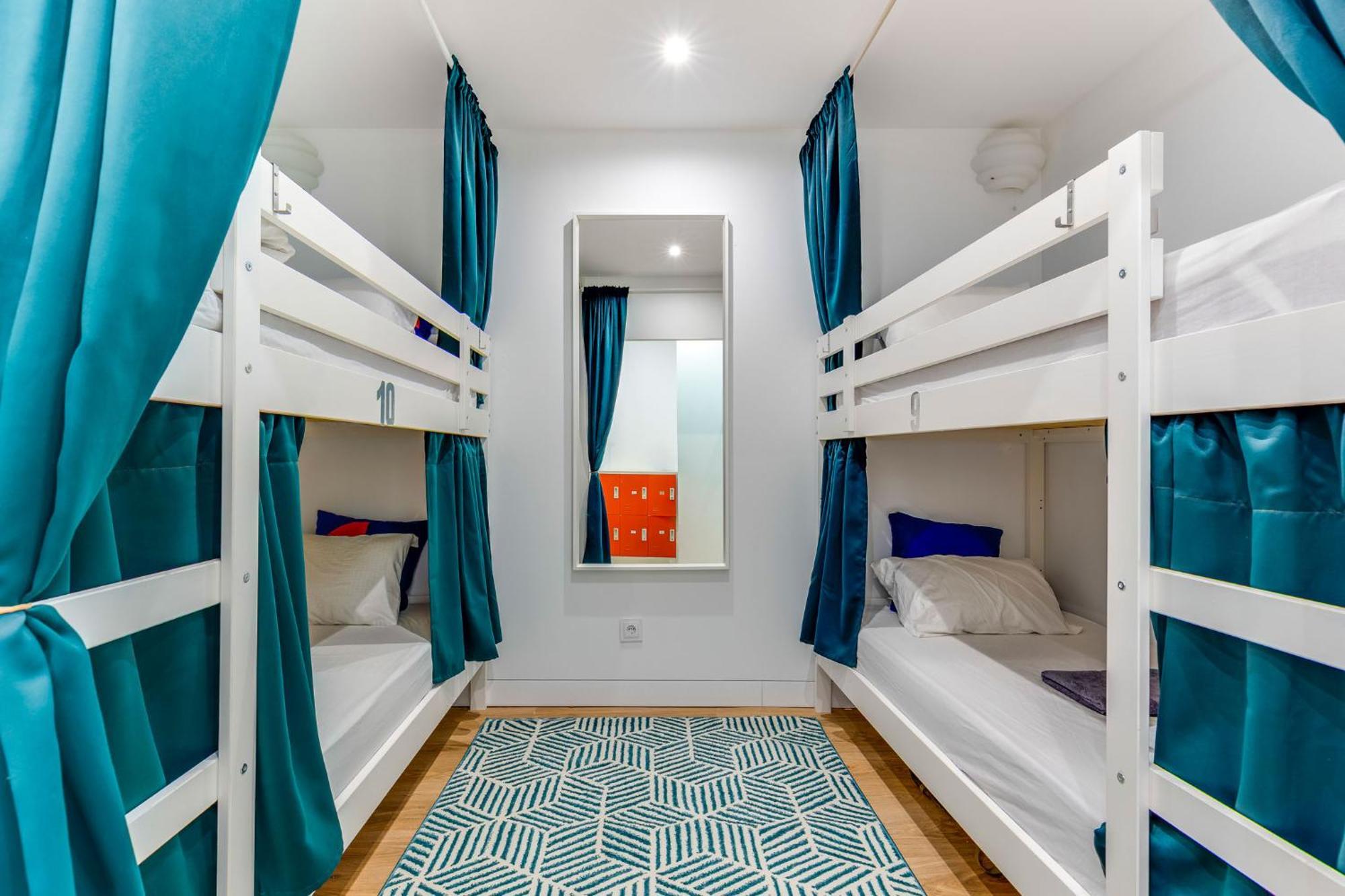 Cozy Nest Hostel Porto Eksteriør bilde