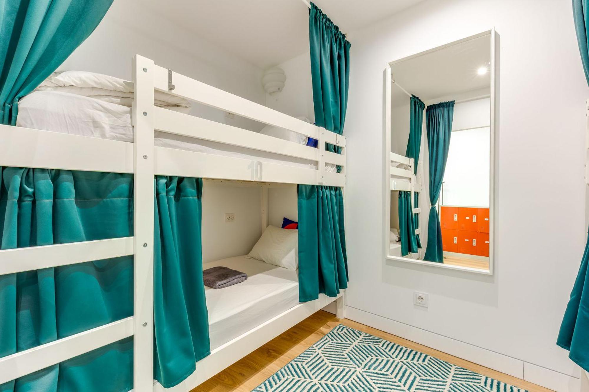 Cozy Nest Hostel Porto Eksteriør bilde