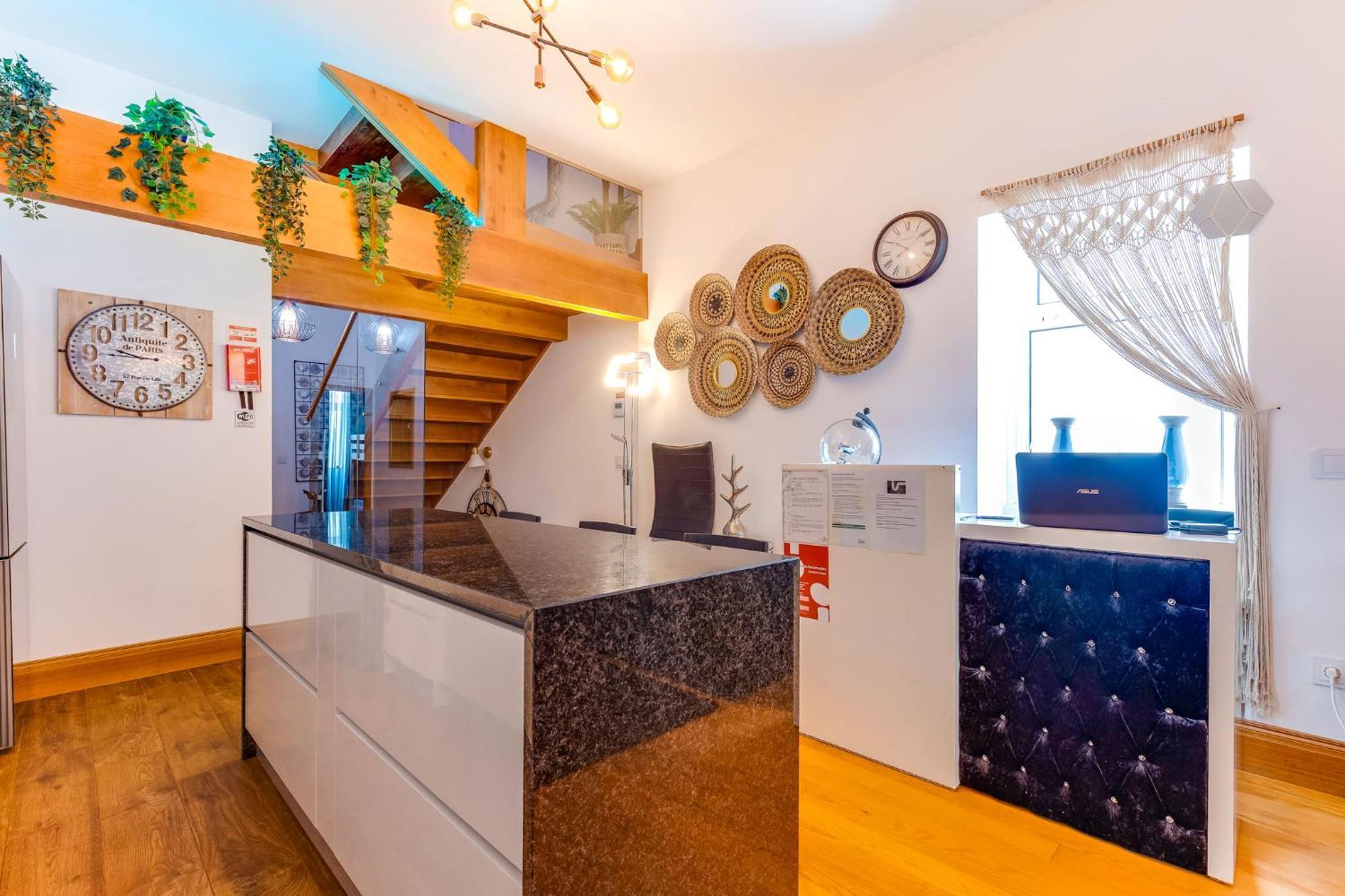 Cozy Nest Hostel Porto Eksteriør bilde